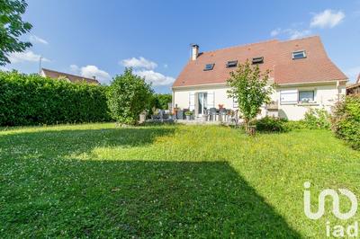 Maison - 110 m² - 6 pièces