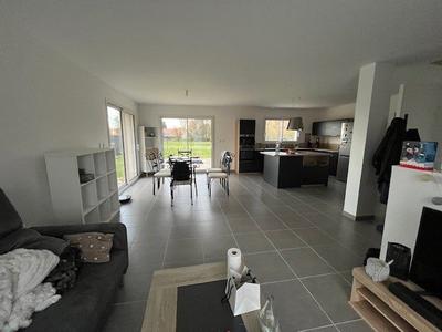 Maison - 112 m² - 4 pièces