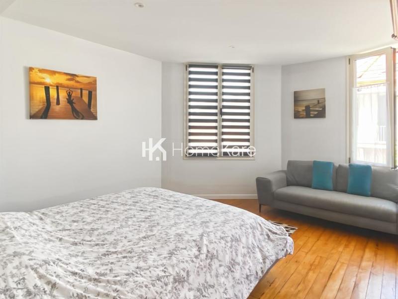 Appartement - 105 m² - 6 pièces