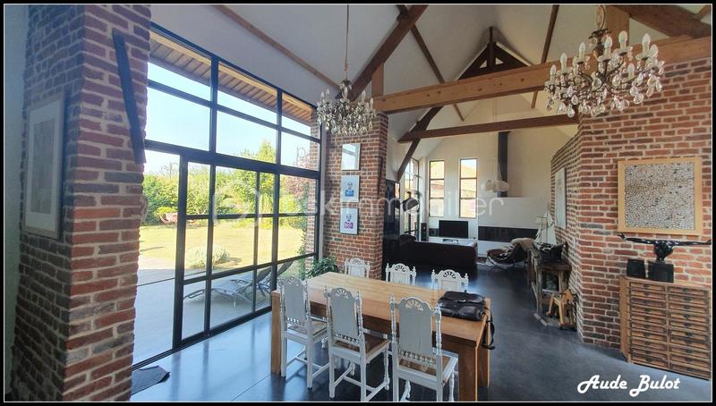 Corps de ferme - 287 m² - 10 pièces