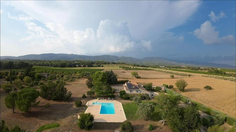 Maison - 368 m² - 15 pièces