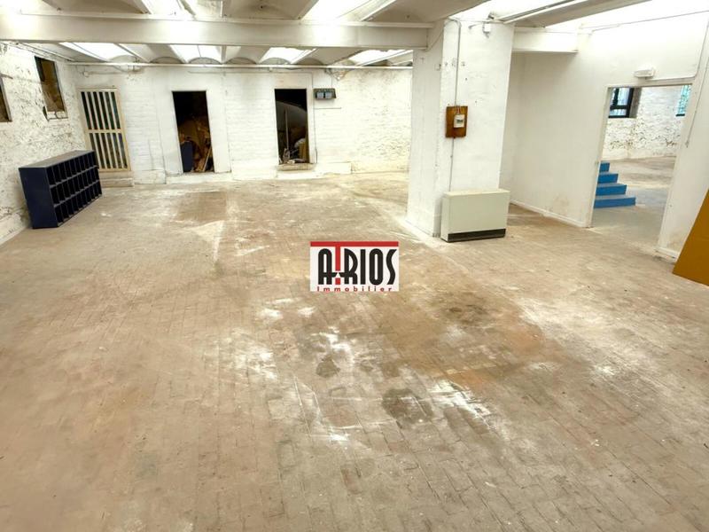 Local d'activité / Entrepôt - 420 m²
