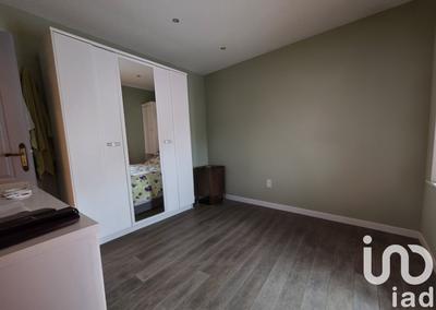 Maison - 260 m² - 12 pièces