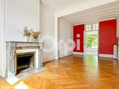 Maison de ville - 164 m² - 8 pièces