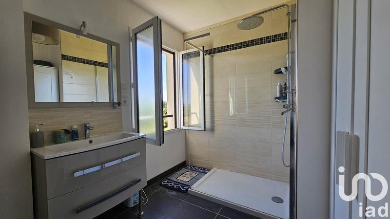 Maison - 137 m² - 7 pièces