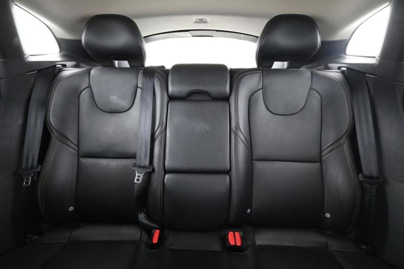 Volvo V40 Cross Country 2.0 T4 Awd Summum Geartronic 8 190 ch