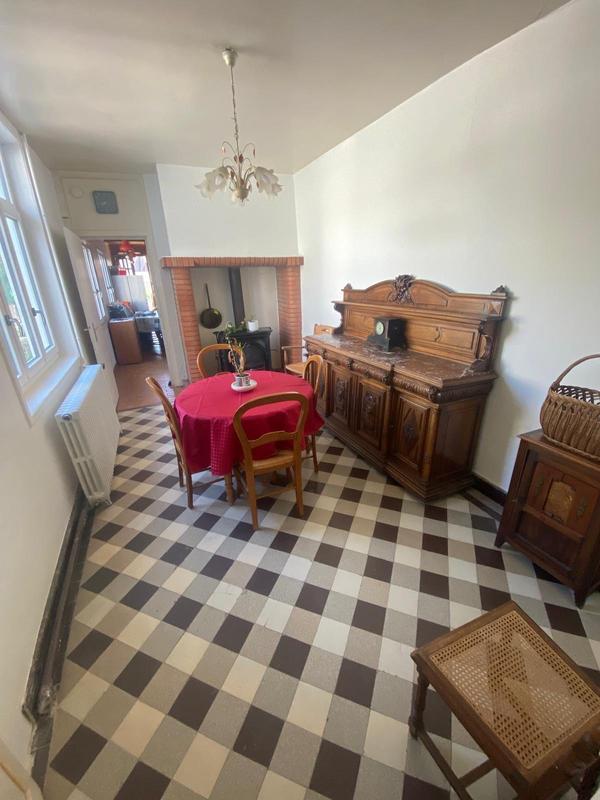 Maison - 186 m² - 6 pièces