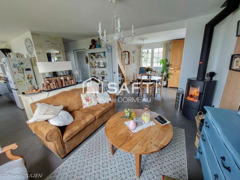 Maison - 90 m² - 4 pièces