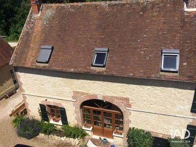 Maison - 265 m² - 10 pièces