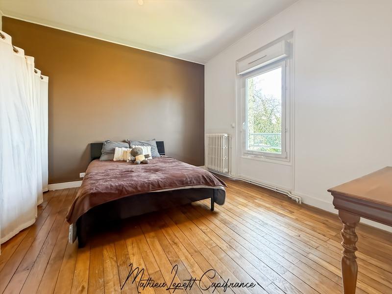 Maison - 170 m² - 7 pièces