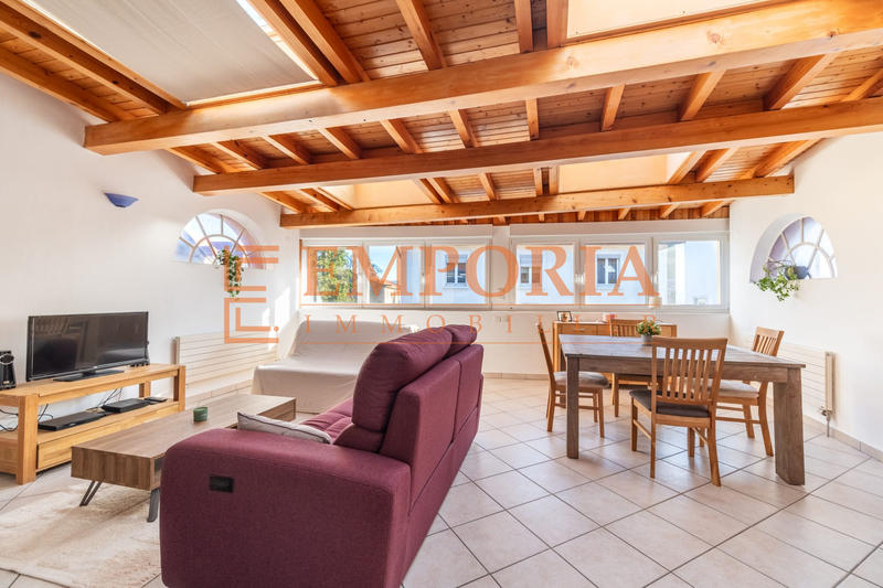 Maison ancienne - 104 m² - 5 pièces