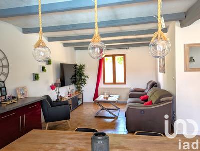 Maison - 98 m² - 5 pièces