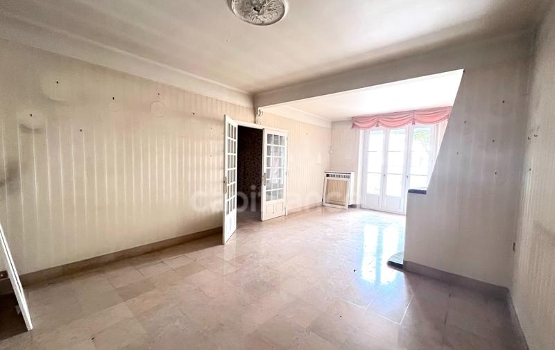 Maison - 142 m² - 6 pièces