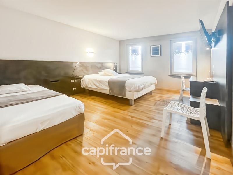 Fonds de commerce - 1 905 m²