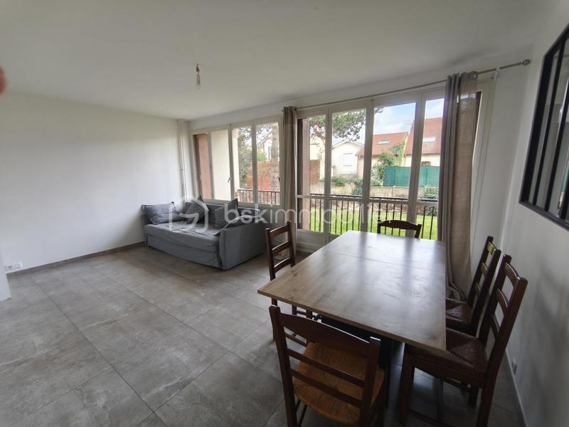 Appartement - 65 m² - 3 pièces