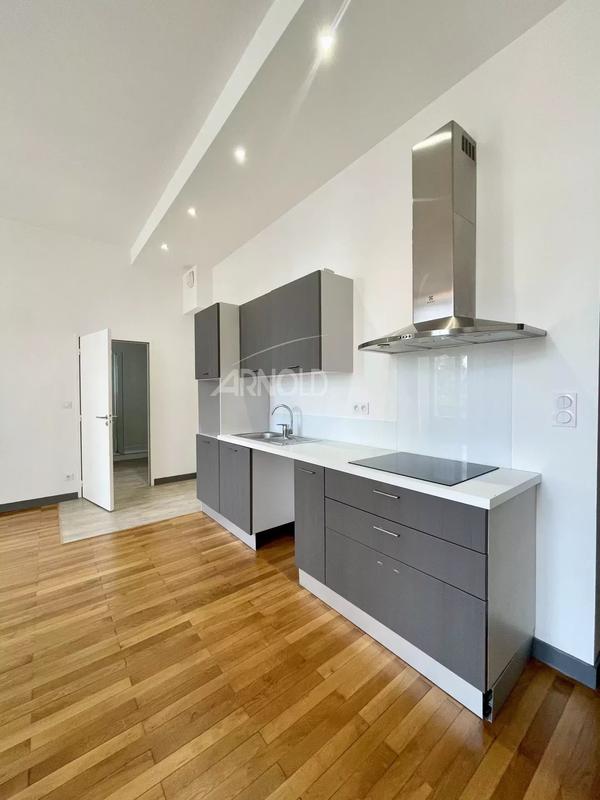 Appartement - 57 m² - 3 pièces