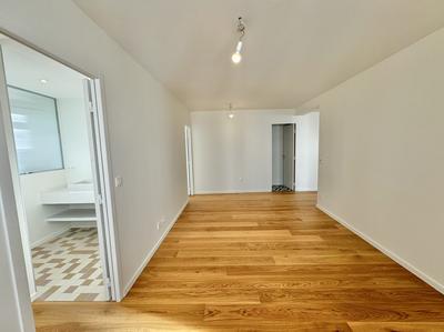 Maison - 192 m² - 8 pièces