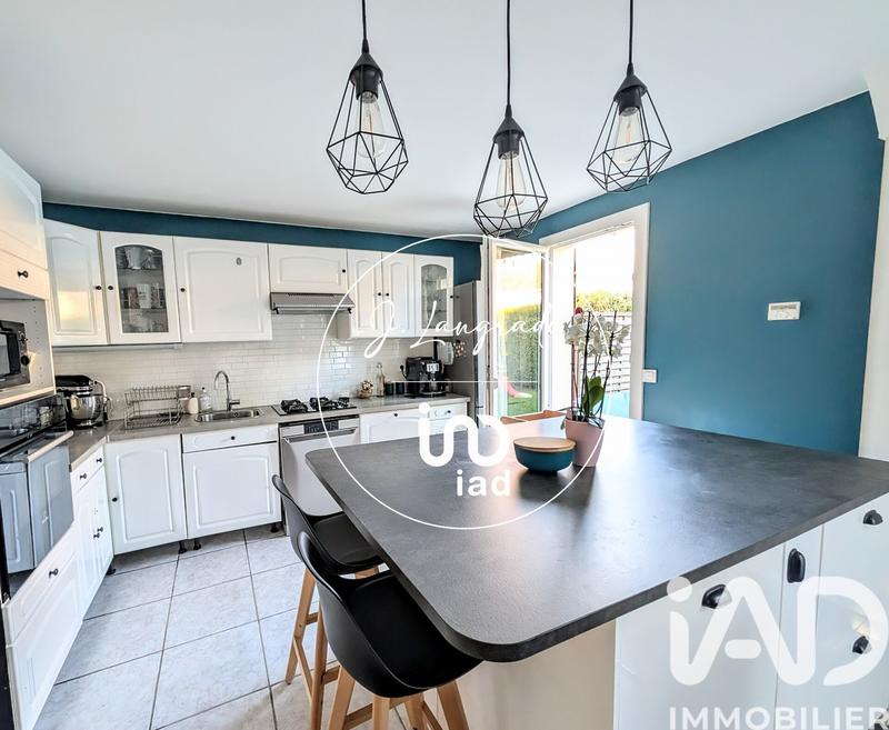 Maison - 90 m² - 5 pièces