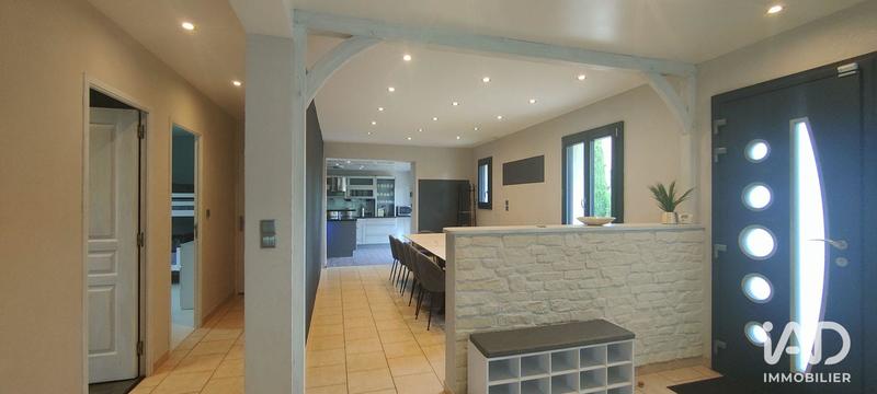 Maison - 350 m² - 7 pièces