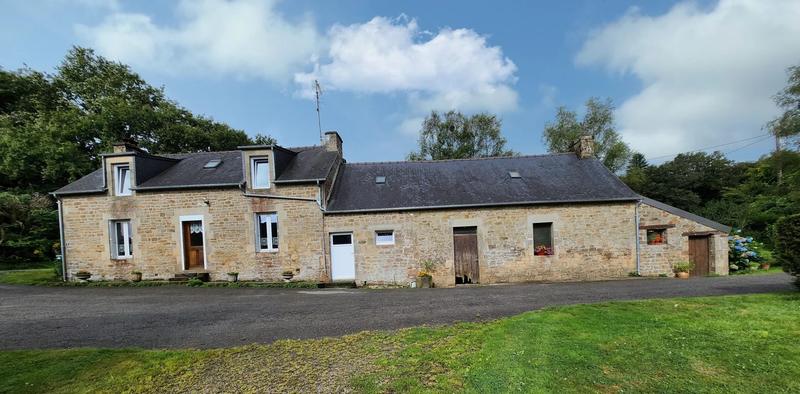 Maison - 102 m² - 5 pièces