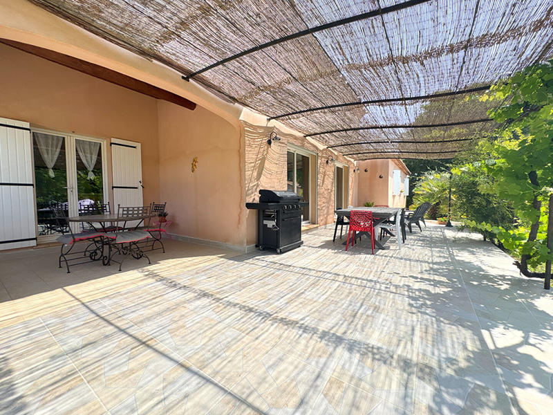 Maison - 167 m² - 6 pièces