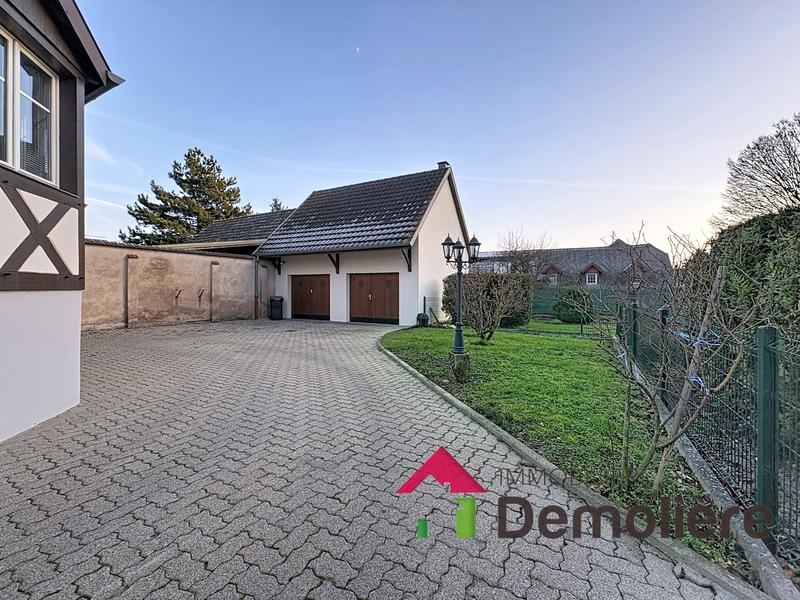 Maison - 104 m² - 4 pièces