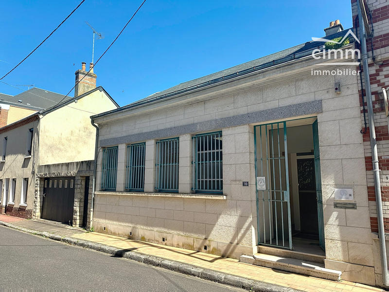 Bureau - 79 m² - 2 pièces