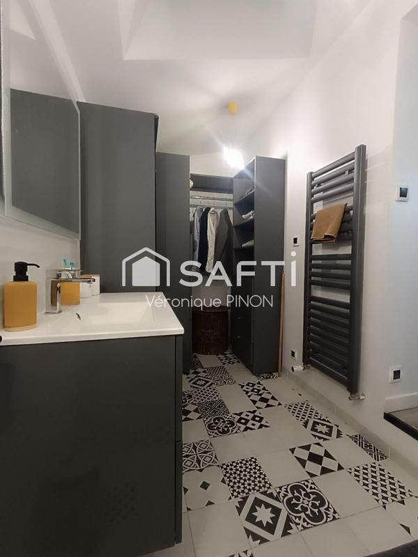 Maison - 173 m² - 7 pièces