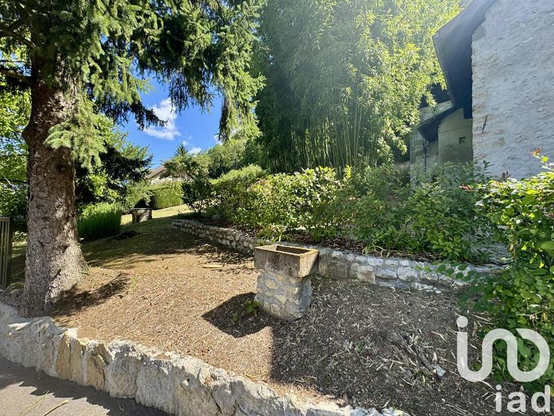 Maison - 257 m² - 9 pièces