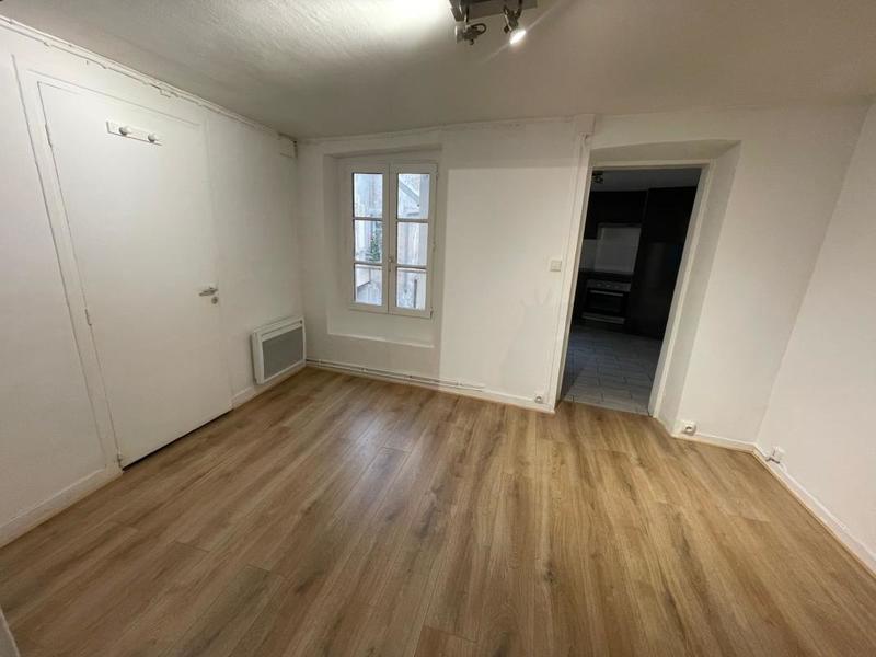 Studio - 26 m² - 1 pièce