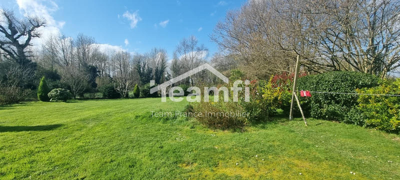 Maison contemporaine - 99 m² - 6 pièces