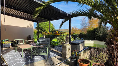 Maison - 146 m² - 5 pièces