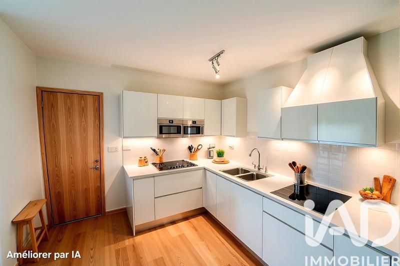 Maison - 183 m² - 7 pièces