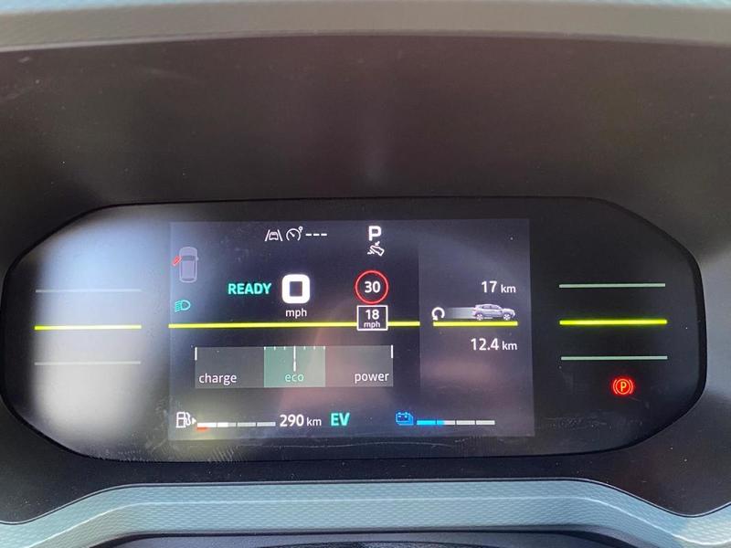 Dacia Duster Extrême hybride 145 cv CarPlay caméra Gps Clim disponible