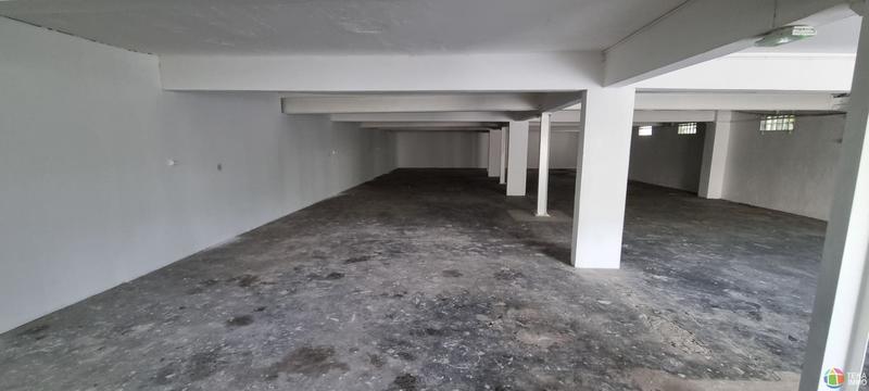 Entrepôt - 260 m² - 1 pièce