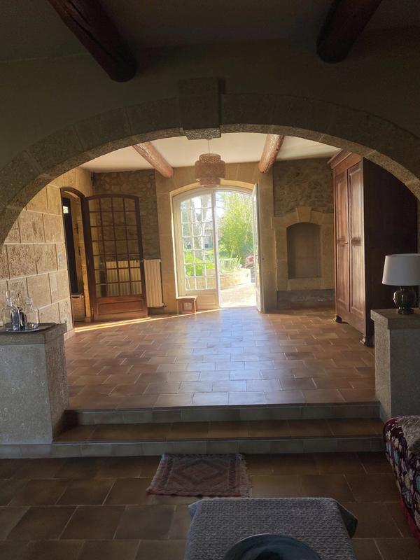 Maison - 228 m² - 6 pièces