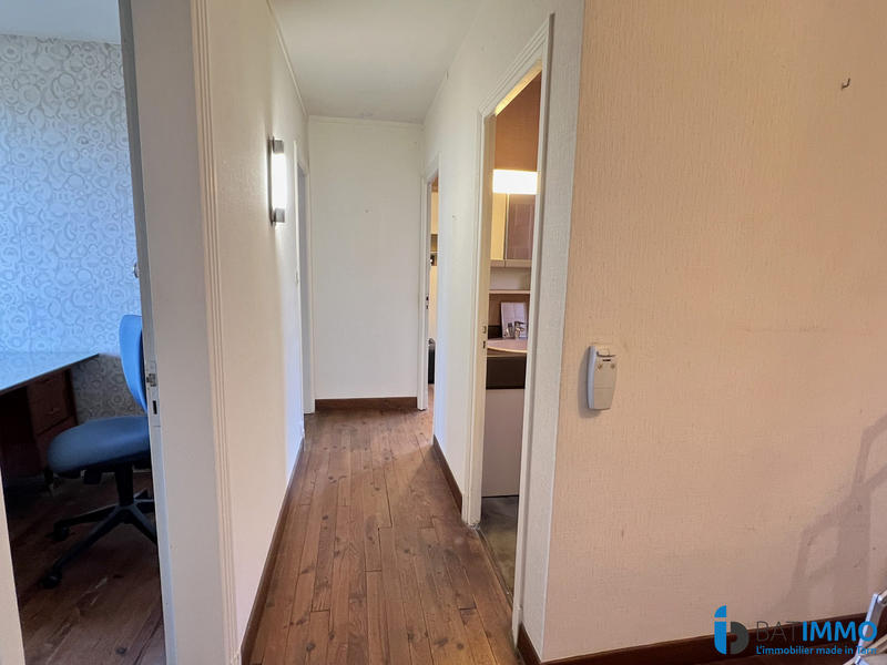 Maison - 96 m² - 5 pièces