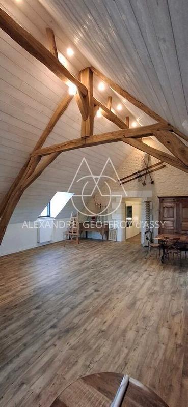 Propriété - 650 m² - 8 pièces