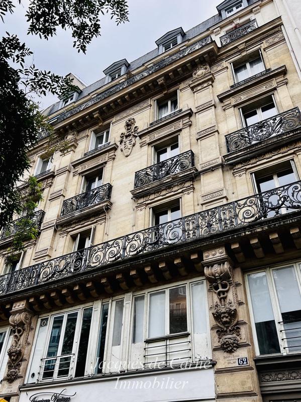 Loft - 48 m² - 2 pièces