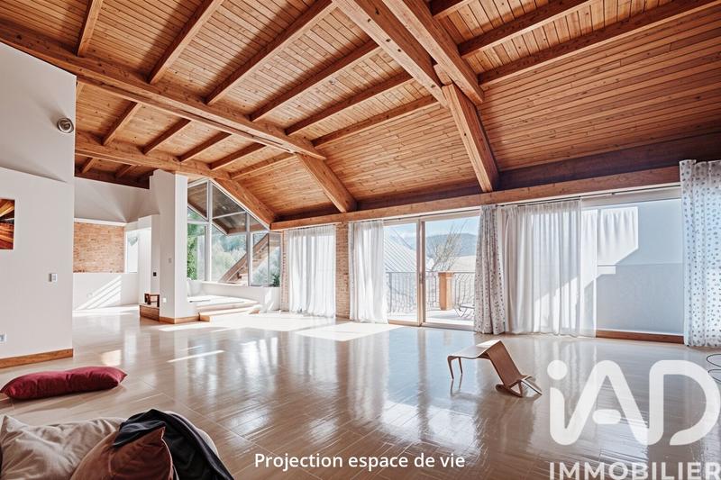 Maison de maîtres - 129 m² - 4 pièces