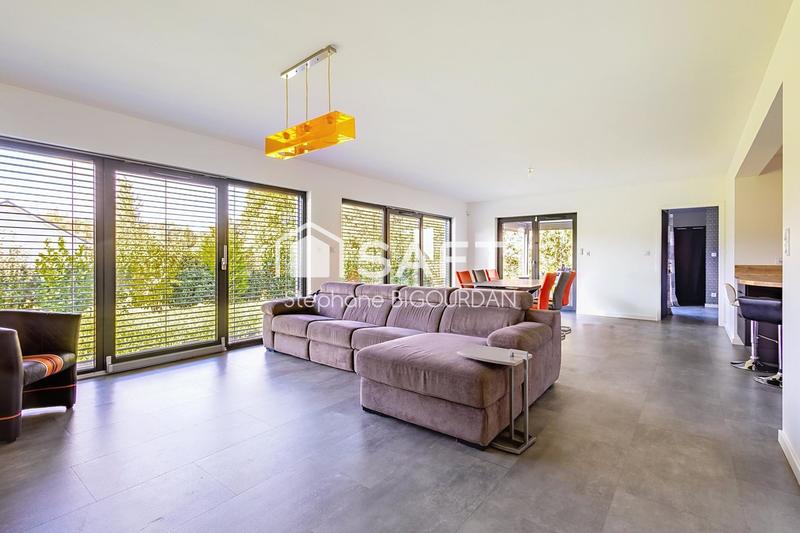 Maison - 117 m² - 5 pièces