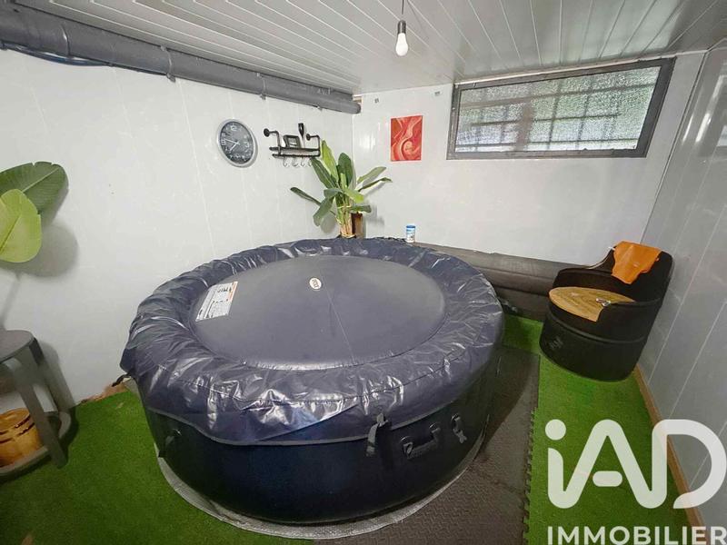 Maison - 96 m² - 4 pièces