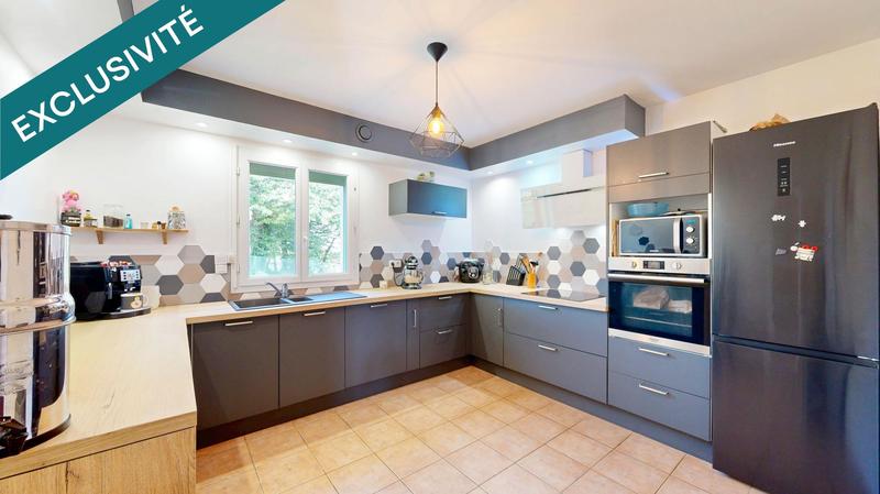 Maison - 121 m² - 5 pièces