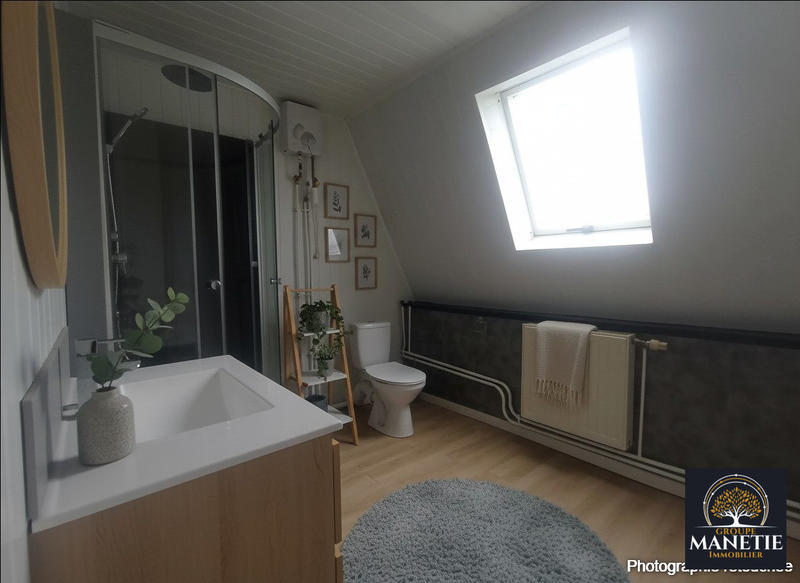 Maison - 98 m² - 5 pièces