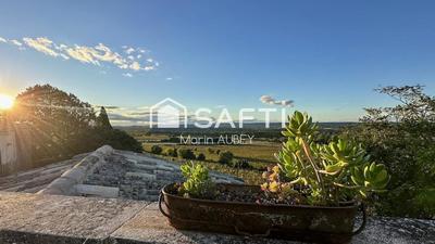 Maison - 155 m² - 7 pièces