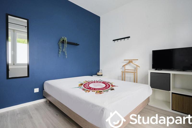 Chambre - 10 m² - 1 pièce