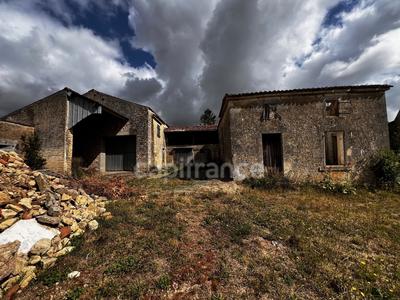 Grange - 175 m² - 5 pièces