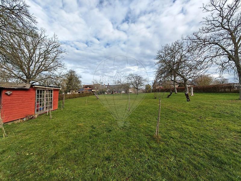 Maison - 169 m² - 8 pièces