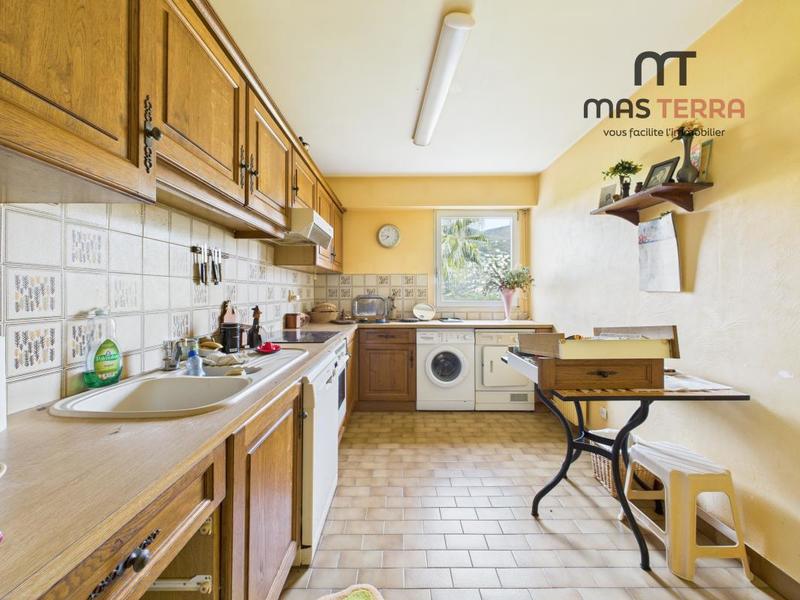 Appartement - 105 m² - 4 pièces