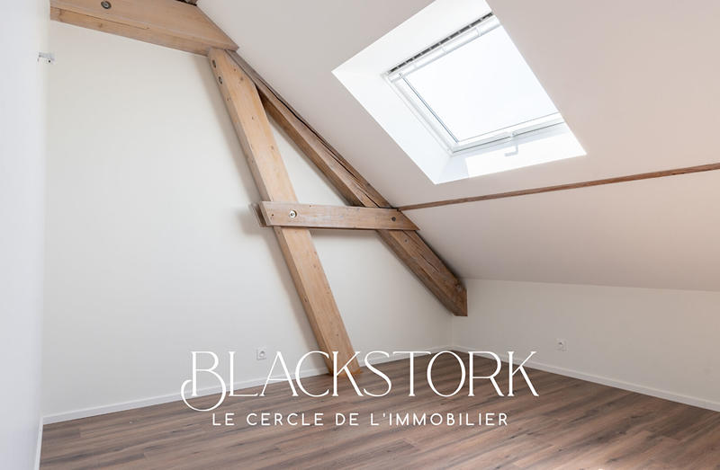 Appartement - 98 m² - 4 pièces